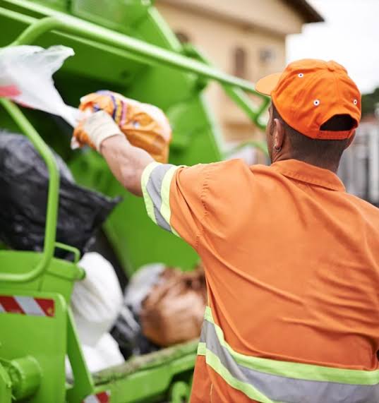 Benefits of Hiring a Equipment Rental Company